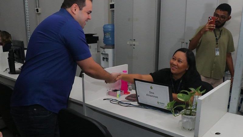*Governador em exercício, Roberto Cidade, visita Sine Amazonas e destaca ampliação de vagas de emprego em 2024*