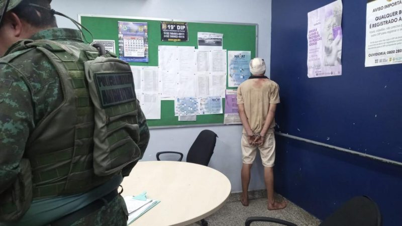 ADOLESCENTE É BALEADO APÓS EMBOSCADA EM LOJA DE CONVENIÊNCIA