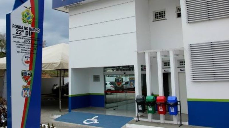 GOLPISTA É PRESO APÓS LESAR IDOSO EM R$ 13 MIL