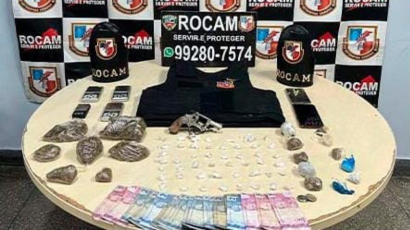 JOVEM É PRESO COM COLETE, ARMA E DROGAS EM ABORDAGEM