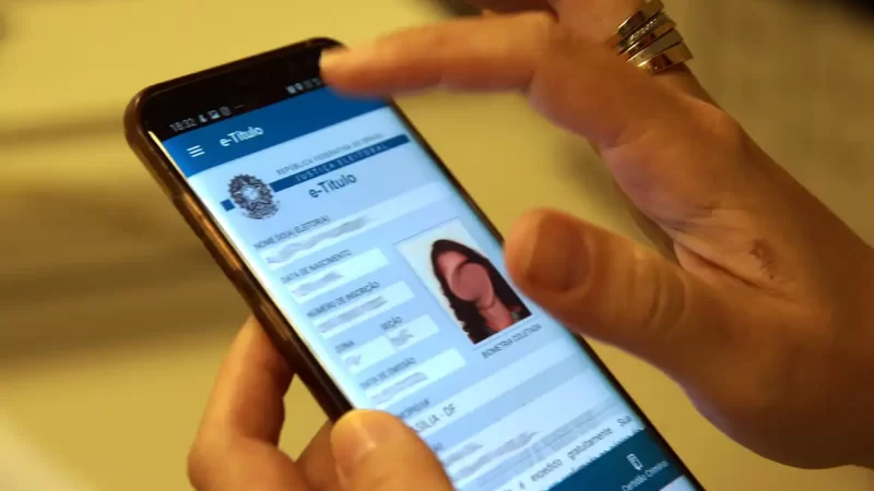 Eleitor tem quatro meses para regularizar título e votar em outubro