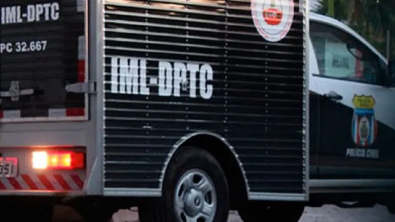 HOMEM É ENCONTRADO MORTO NO MEIO DA RUA NA ZONA SUL DE MANAUS