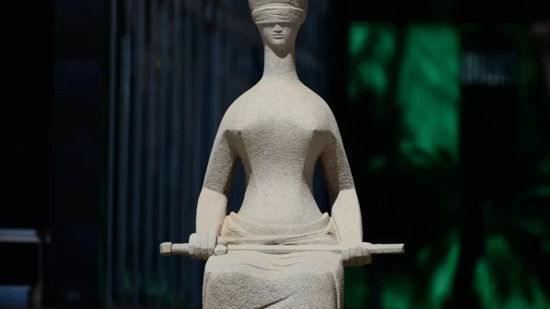 Fachin suspende decisões que impediam demarcação de terra indígena