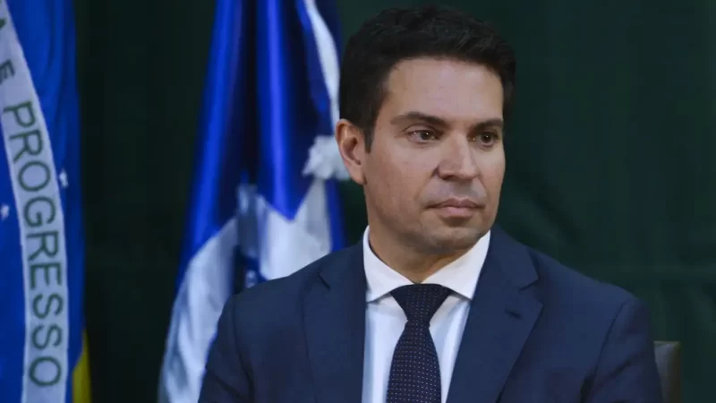 Abin apura por que Ramagem não devolveu aparelhos da agência