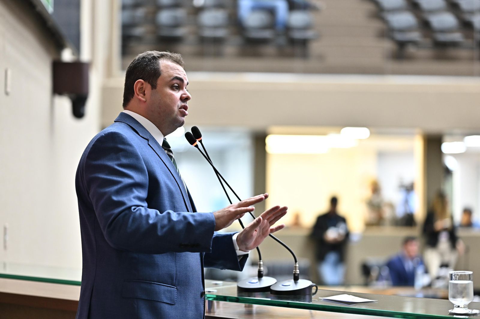 Presidente da Aleam, Roberto Cidade cobra protocolo de ações preventivas para evitar grandes erosões na cidade de Manaus