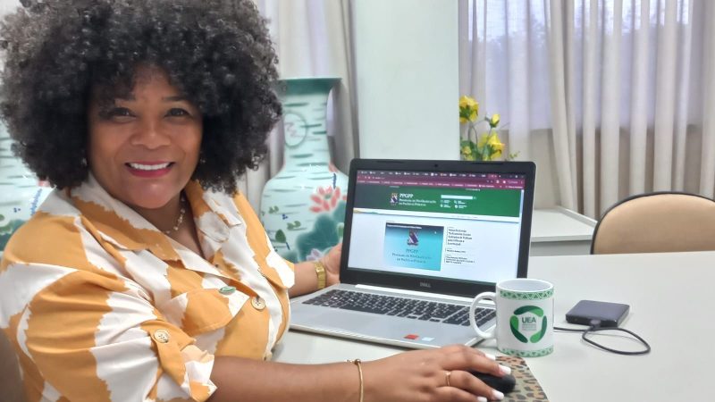 *Qualificação de servidores técnico-administrativos da UEA garante melhoria na gestão universitária*