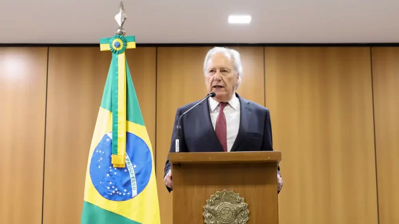 Lewandowski dará coletiva sobre prisão de suspeitos de matar Marielle