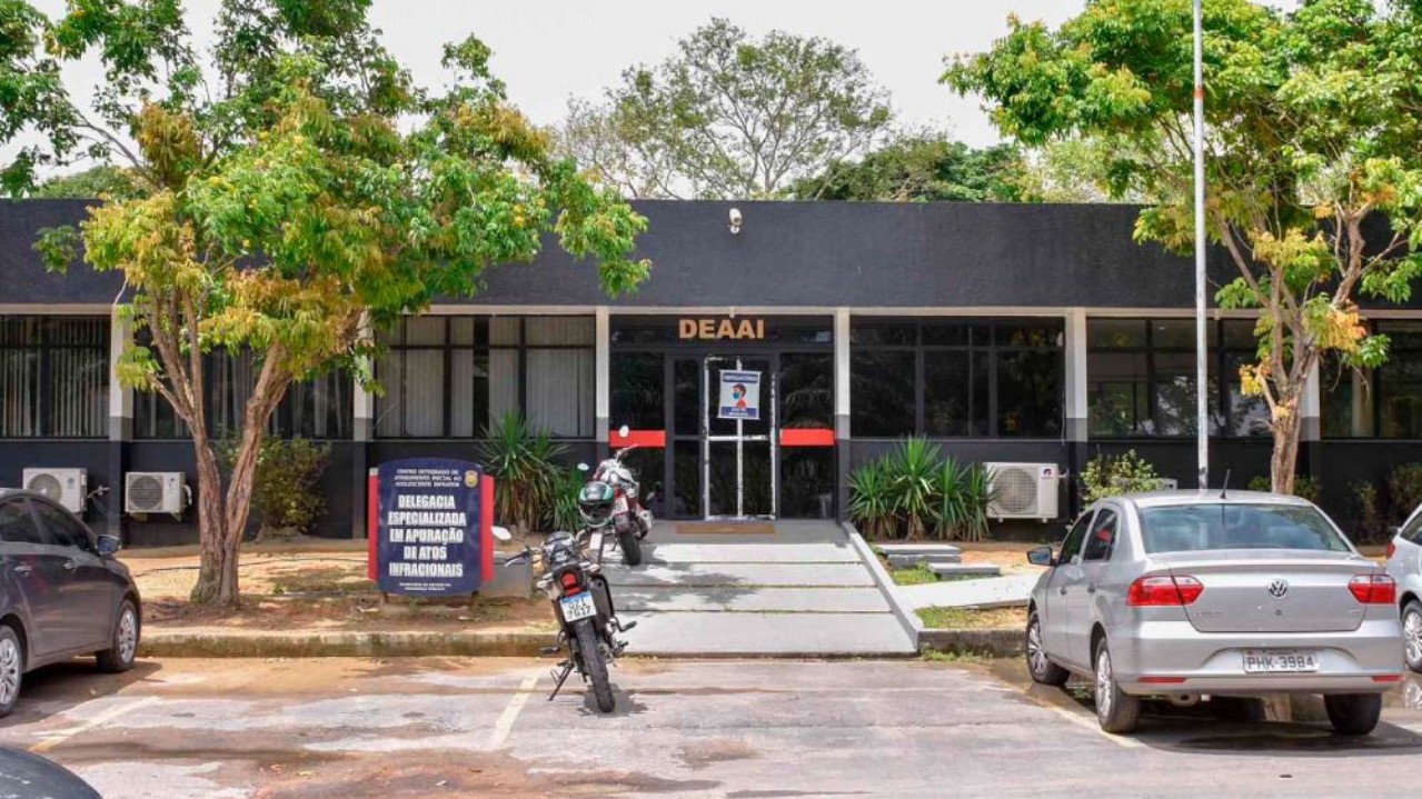 POLÍCIA APREENDE ADOLESCENTE POR PARTICIPAÇÃO EM LATROCÍNIO