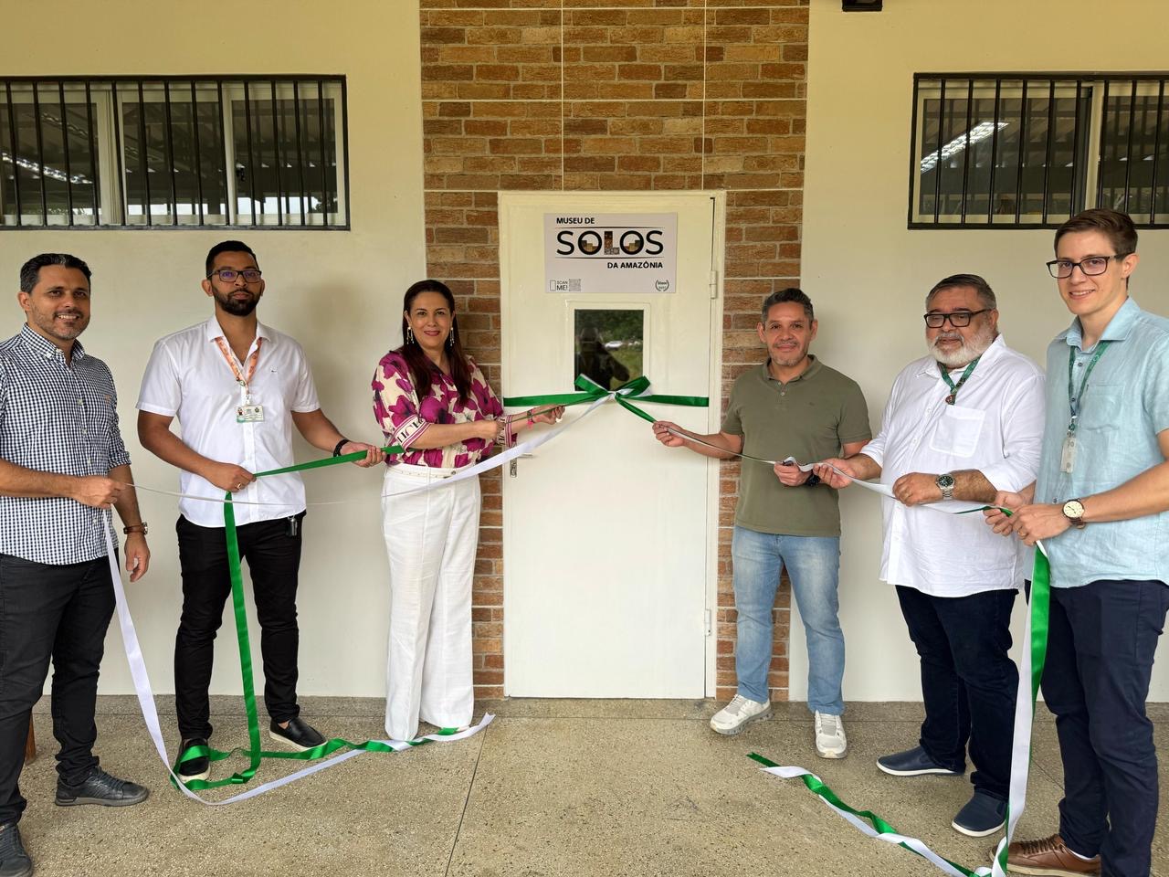 Com foco no desenvolvimento da ciência, UEA inaugura Museu de Solos da Amazônia e novos laboratórios em Itacoatiara