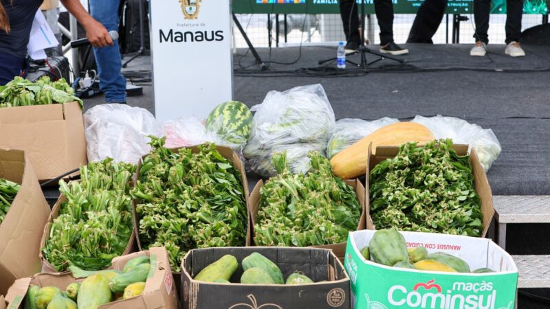 Prefeito David Almeida realiza entrega do Programa de Aquisição de Alimentos e fortalece a agricultura familiar