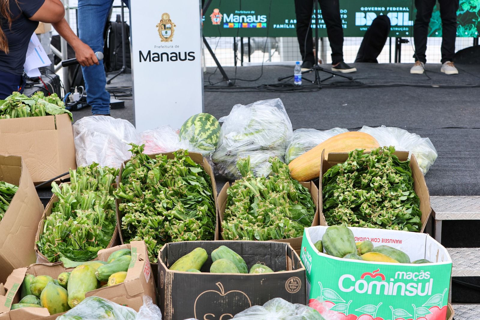 Prefeito David Almeida realiza entrega do Programa de Aquisição de Alimentos e fortalece a agricultura familiar