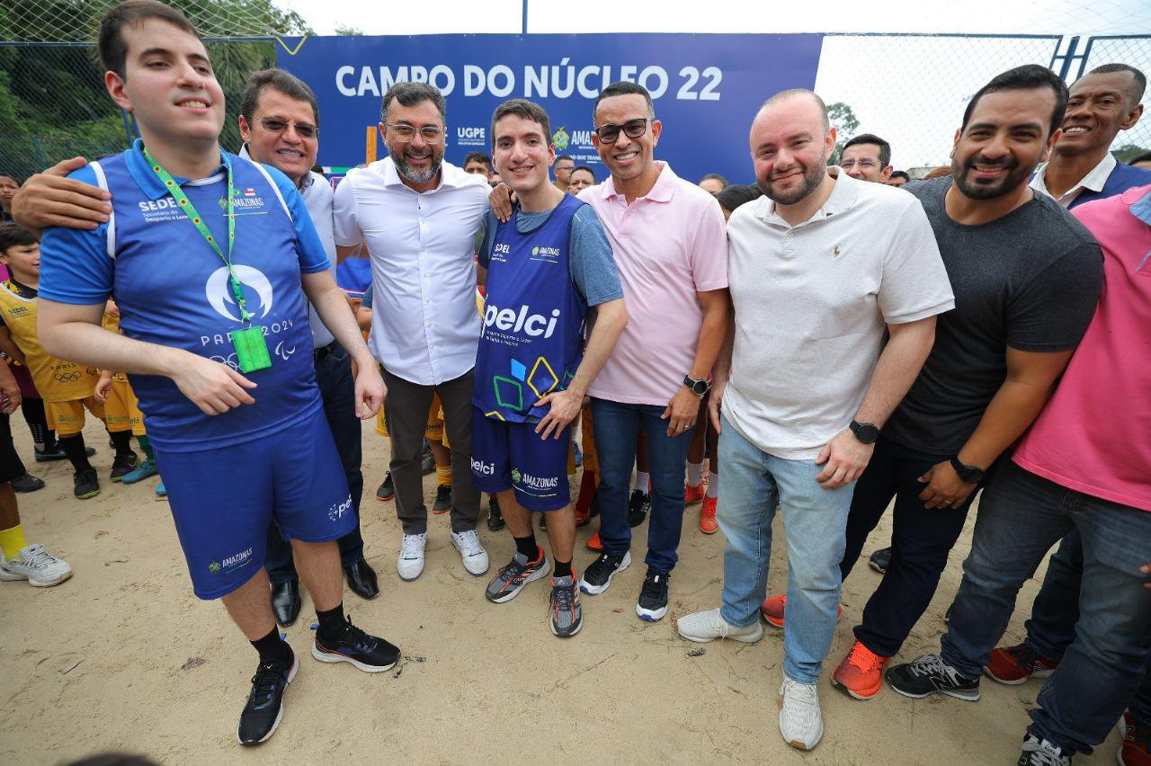 Governador Wilson Lima já entregou mais de 40 campos para fortalecer a prática esportiva