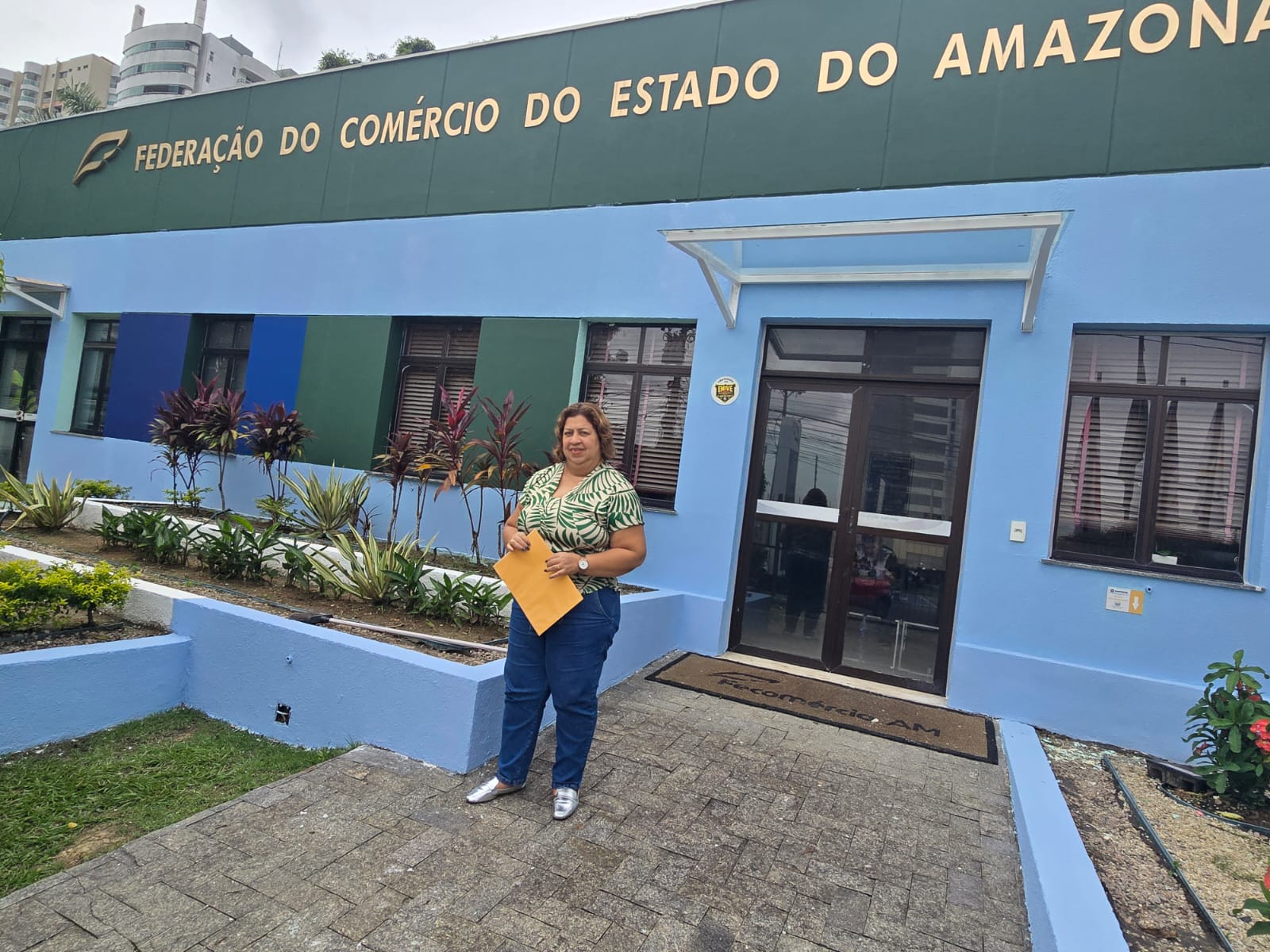 Apae Manaus busca apoio do Fecomércio para ampliar serviços e atender as mais de 100 pessoas na fila de espera