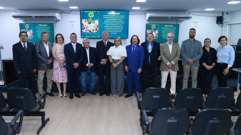 Diretoria do Instituto Amazonense de Avaliações e Perícias de Engenharia toma posse em Manaus