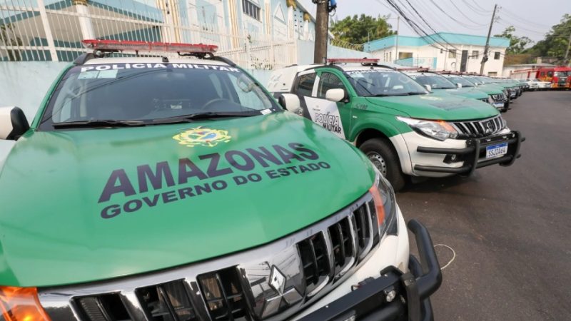 Homem bêbado é preso por agredir esposa e filho em Manaus