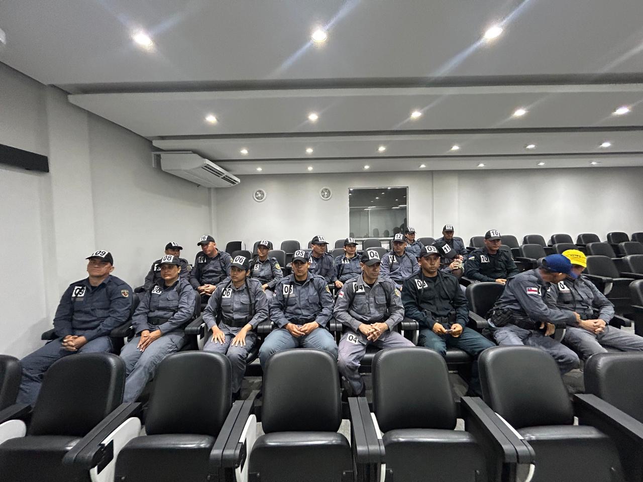 Polícia Militar do Amazonas capacita efetivo que será empregado em operações com cães