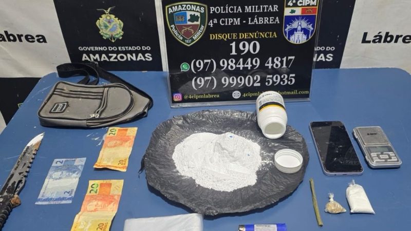 Polícia Militar do Amazonas prende homem com cocaína, oxi, maconha no município de Lábrea
