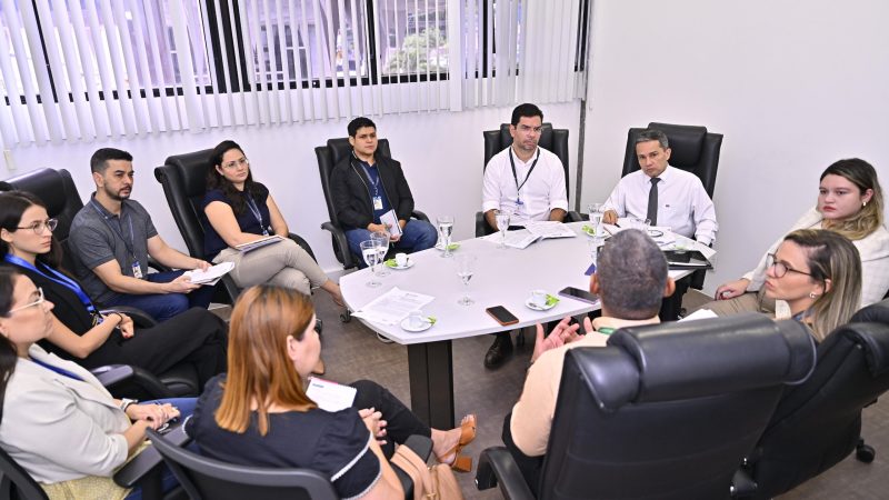 TCE-AM debate com a SES estratégias para aprimorar a saúde pública no Amazonas
