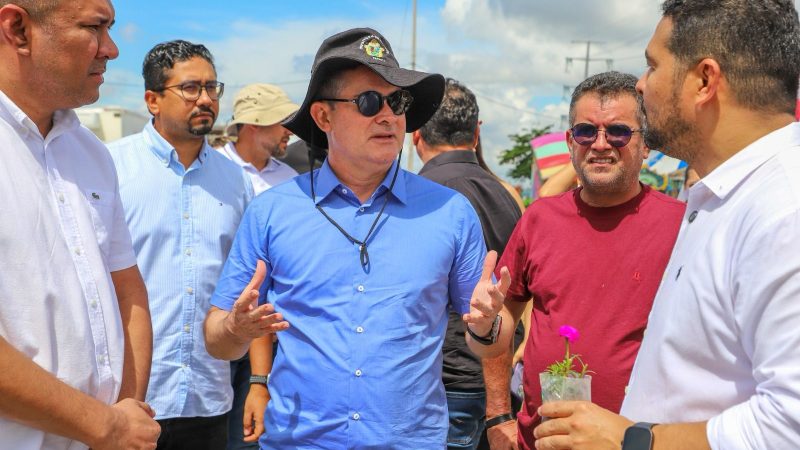 Com o plantio de mais 500 mudas no Gigantes da Floresta, prefeito David Almeida anuncia a modernização da arborização urbana em Manaus