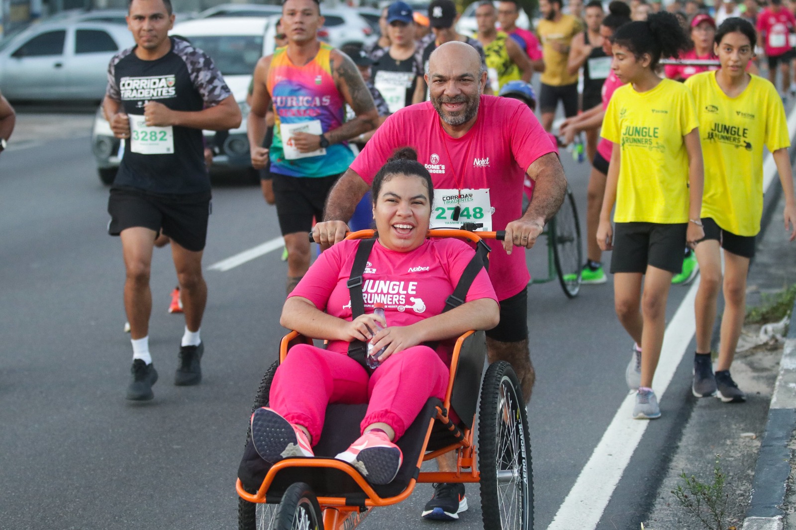 Com mais de 3 mil pessoas, Polícia Militar do Amazonas realiza tradicional Corrida Tiradentes