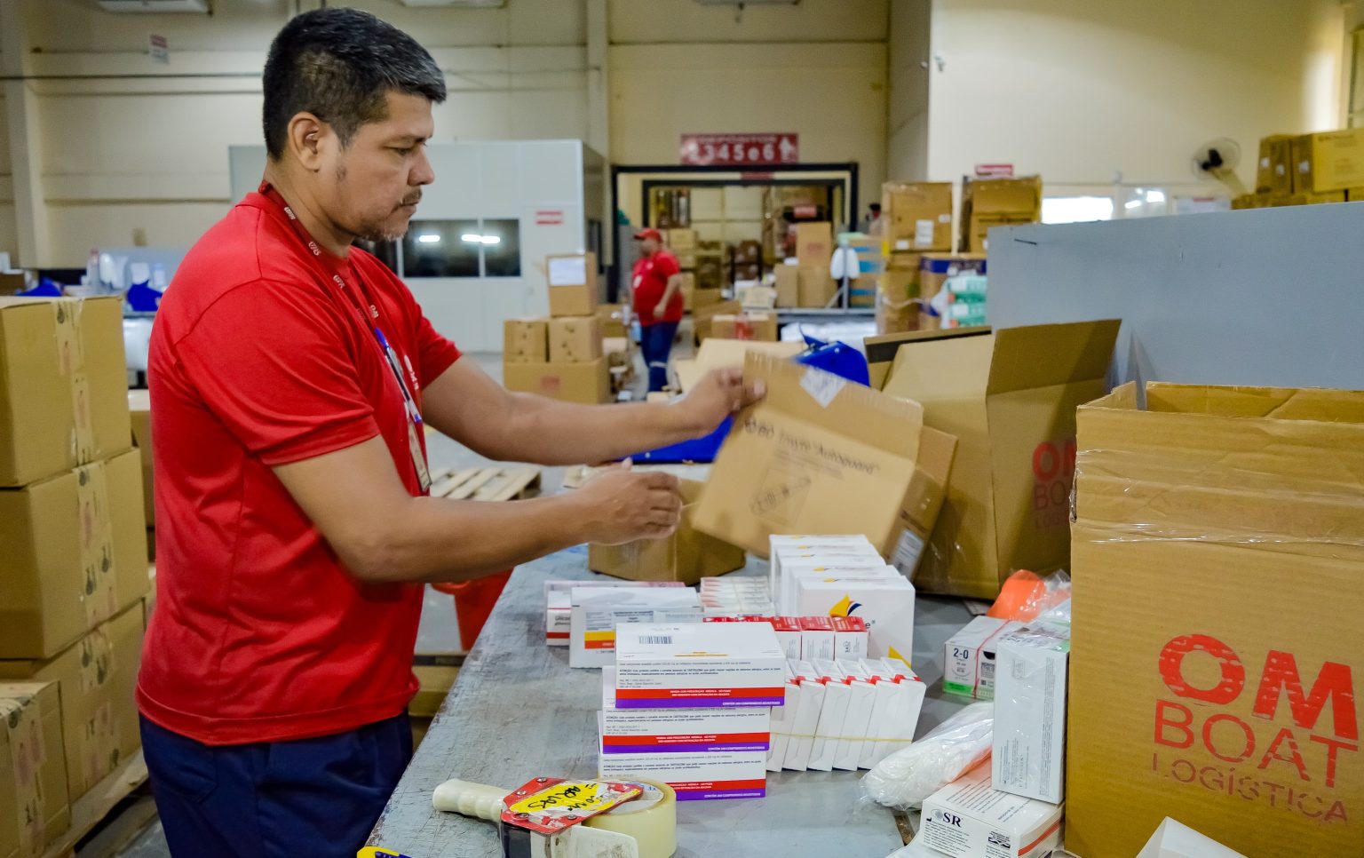 Operação Cheia 2025: SES-AM prepara envio de medicamentos e insumos aos municípios do interior