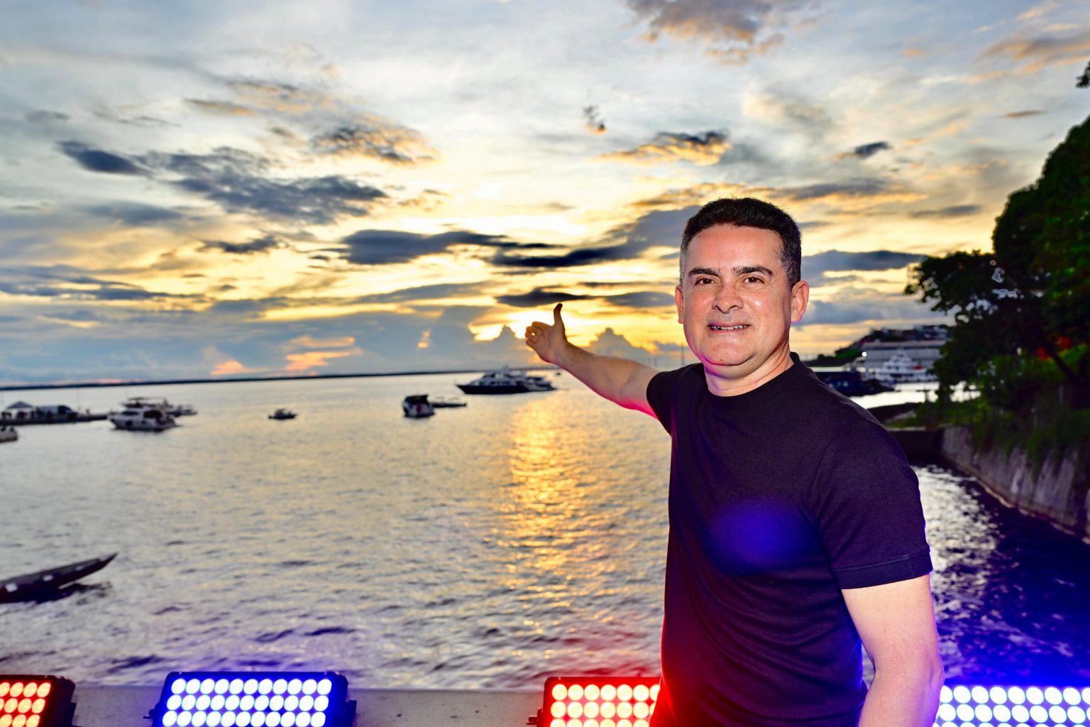 Prefeito David Almeida celebra um ano do mirante Lúcia Almeida e reforça compromisso com a requalificação do Centro Histórico de ManausPor Prefeitura de Manaus