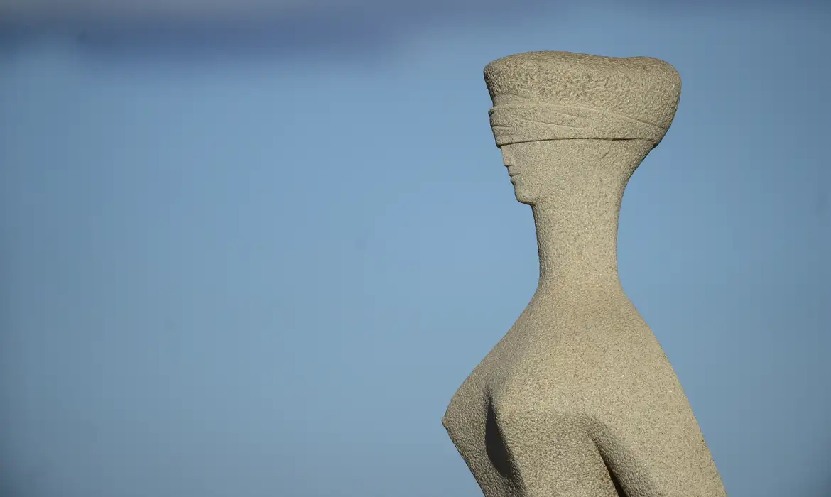 STF nega afastar Moraes, Dino e Zanin do julgamento da trama golpista