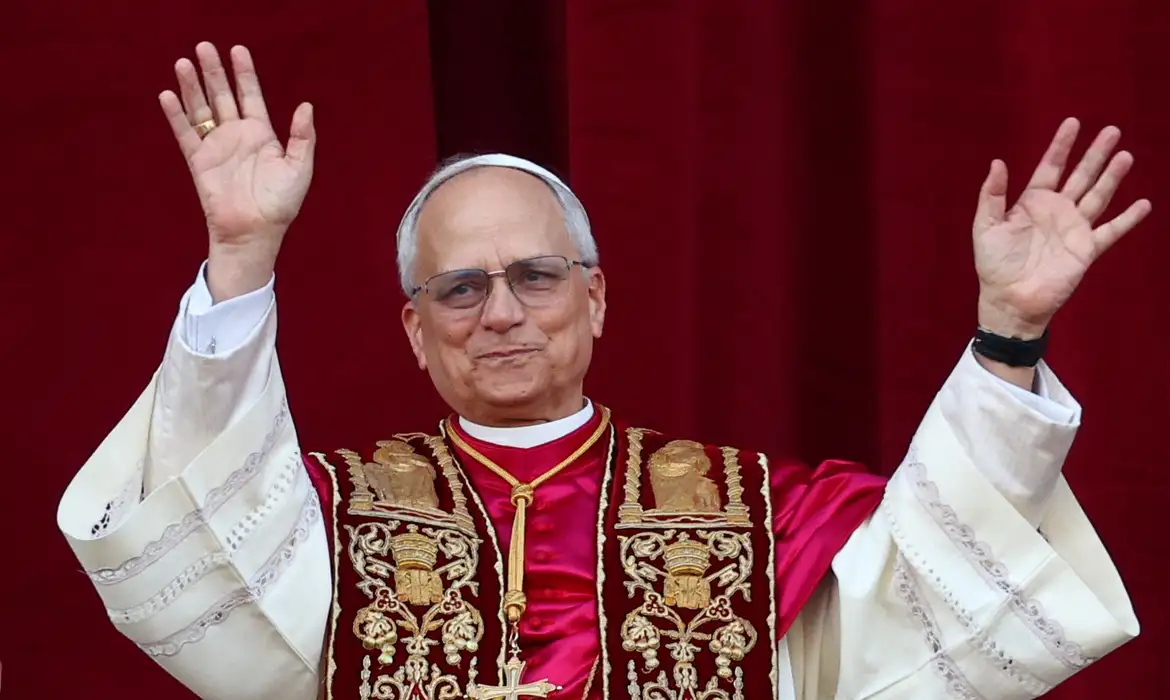 Quem é o papa Leão XIV: próximo de Francisco e missionário no Peru