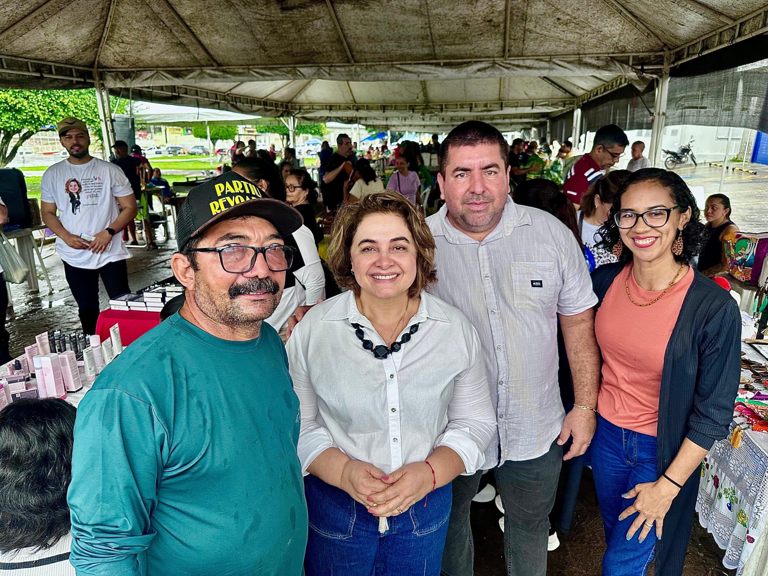 Maria do Carmo movimenta Presidente Figueiredo com o extensa agenda no município