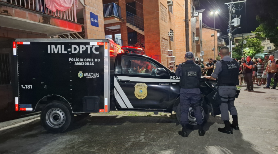 Jovem é executado a tiros dentro de seu apartamento no Prosamim do Morro da Liberdade