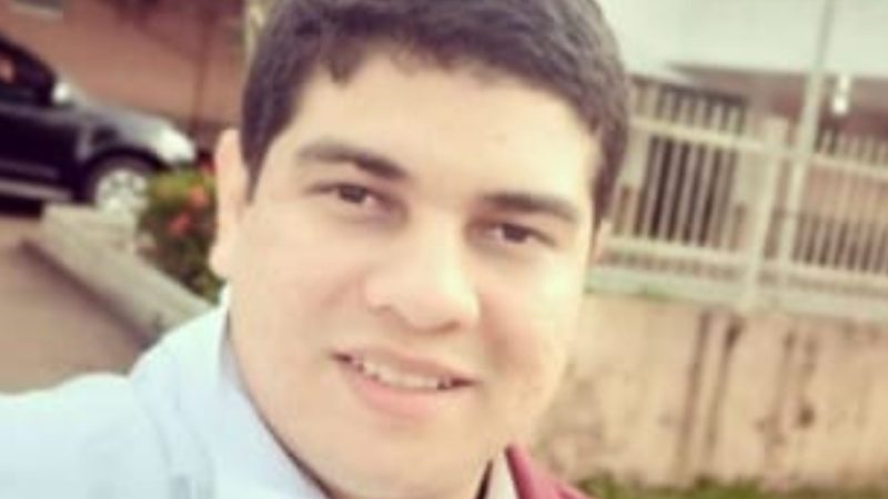 Médico encontrado com garota de 15 anos em motel é solto após audiência de custódia em Manaus