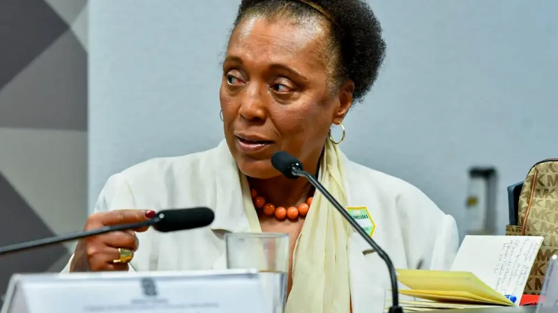 Cármen Lúcia denuncia racismo sofrido por ministra do TSE