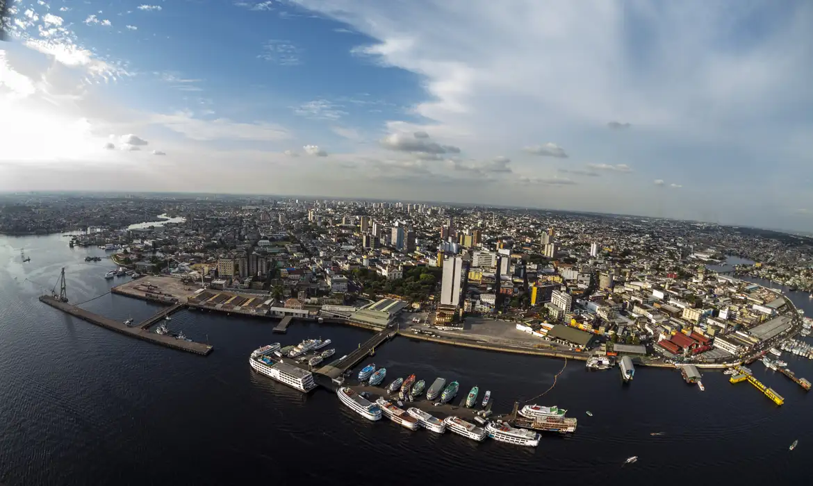 Atlas da Amazônia Brasileira busca descontruir estereótipos da região