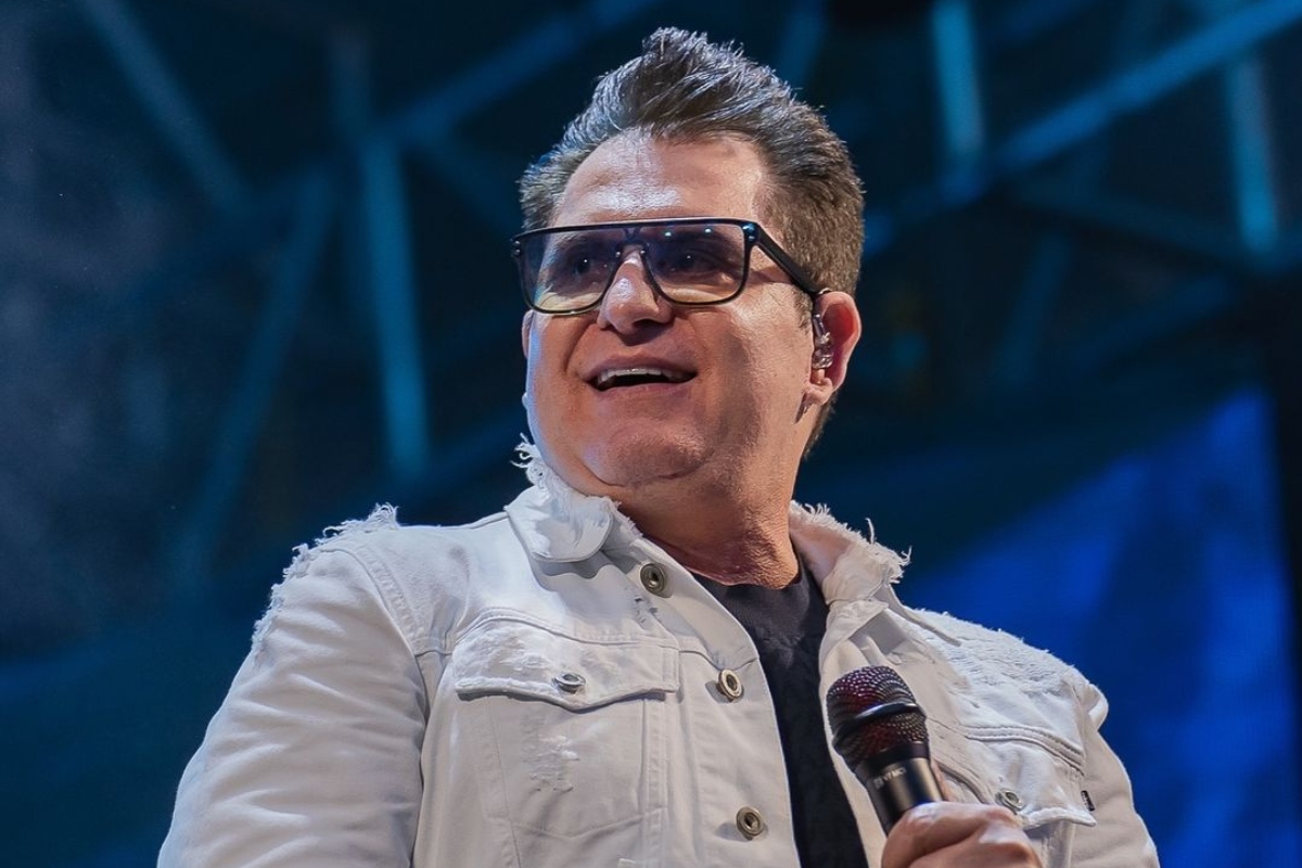 Marrone recebe alta, após queda do palco