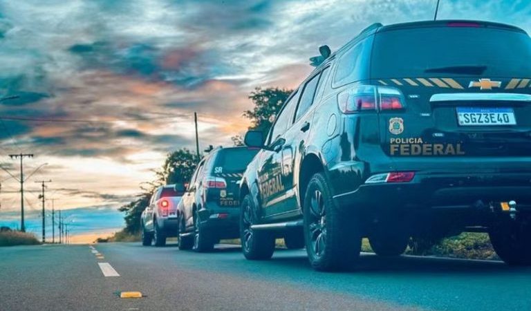 Policiais militares do Amazonas são presos em operação da Polícia Federal