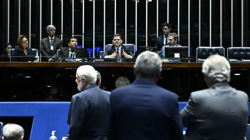 Senado aprova cota de 30% para mulheres em conselhos de estatais