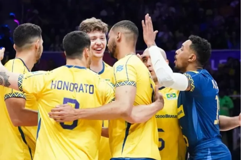 Brasil começa perdendo, reage e vence a Ucrânia na Liga das Nações de Vôlei