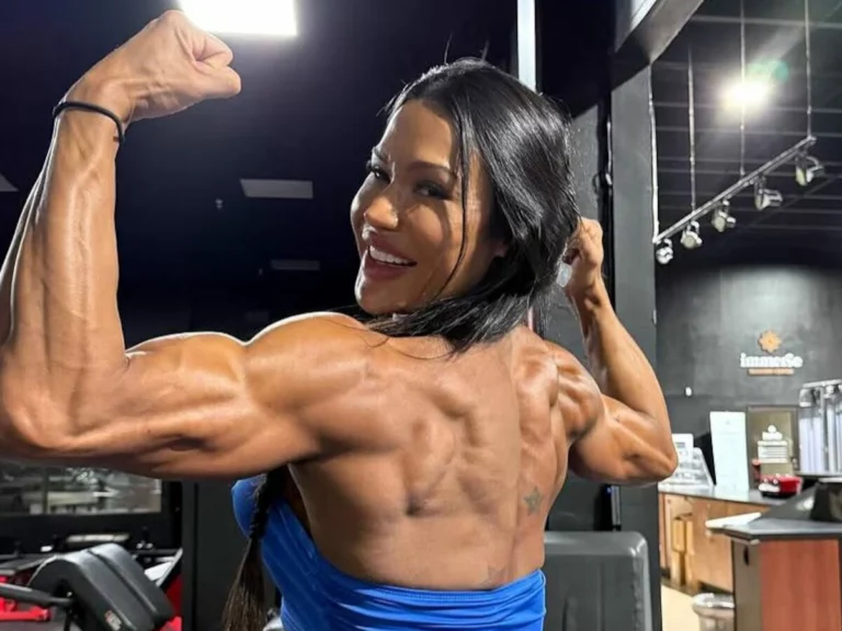 Solteira, Gracyanne Barbosa vai sortear seguidor para passar dia com ela: ‘Vou dar um mimo’