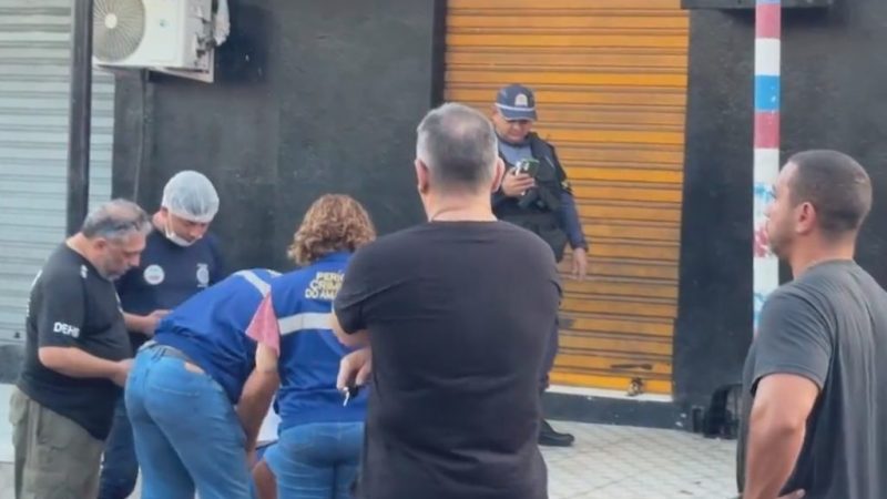 Pai é executado a tiros e filho de 2 anos morre após ser baleado em Manaus