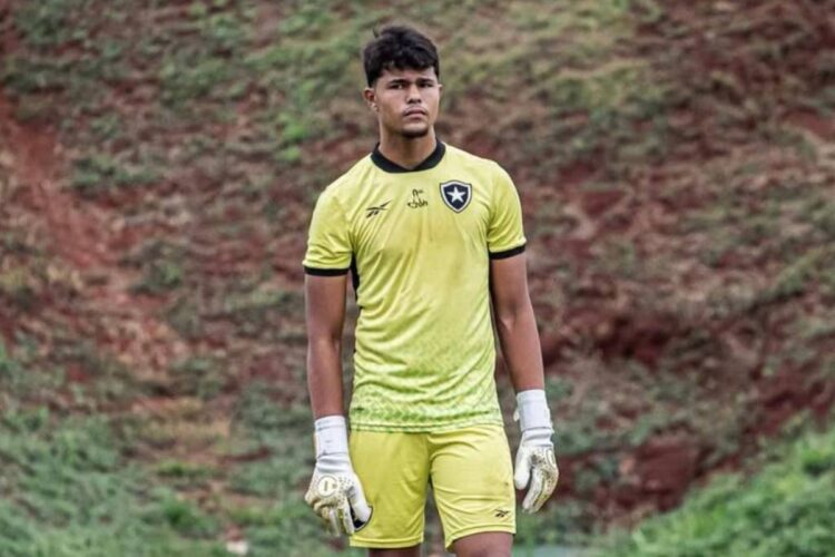 Bruninho, filho de Eliza Samudio conquista título pelo Botafogo e emociona