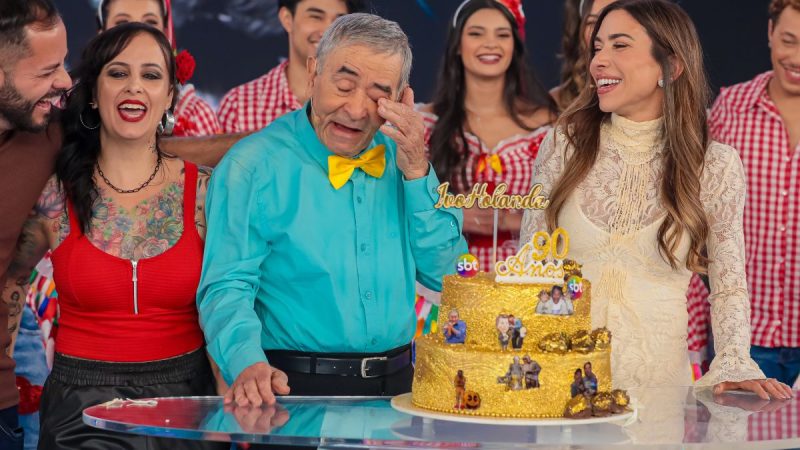 Ivo Holanda comemora 90 anos com homenagem no Programa Silvio Santos