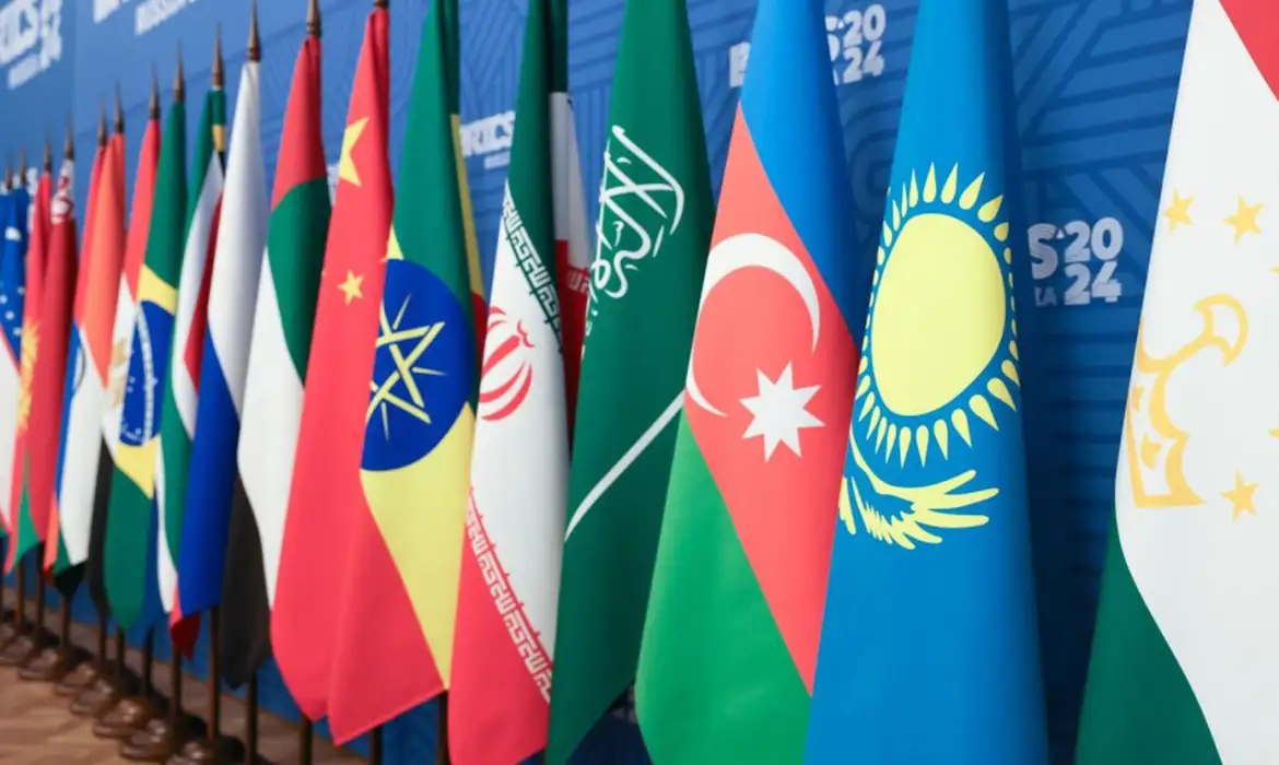 Brics condena ataques a instalações nucleares no Irã