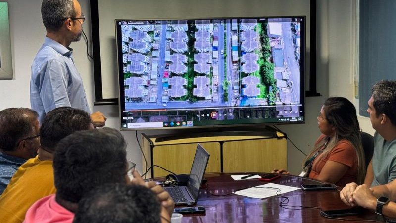 Prefeitura avisa que vai demolir construções irregulares em Manaus