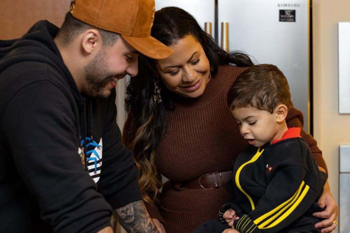 Mãe de Marília Mendonça diz que cuida de Léo sem apoio financeiro de Murilo Huff