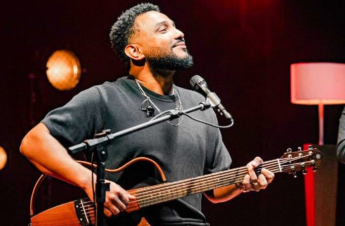 Eli Soares é a nova atração nacional do ‘#SouManaus Passo a Paço 2025’, com show confirmado no palco Alfândega no dia 5 de setembr