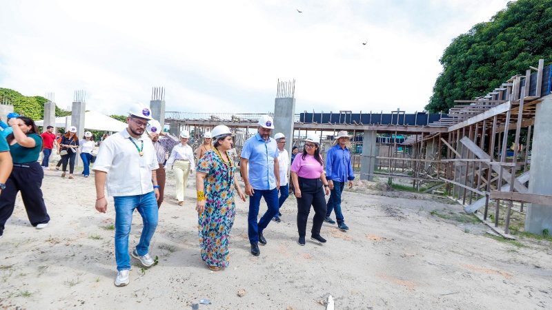 Governador Wilson Lima e ministra Márcia Lopes vistoriam obras da Casa da Mulher Brasileira