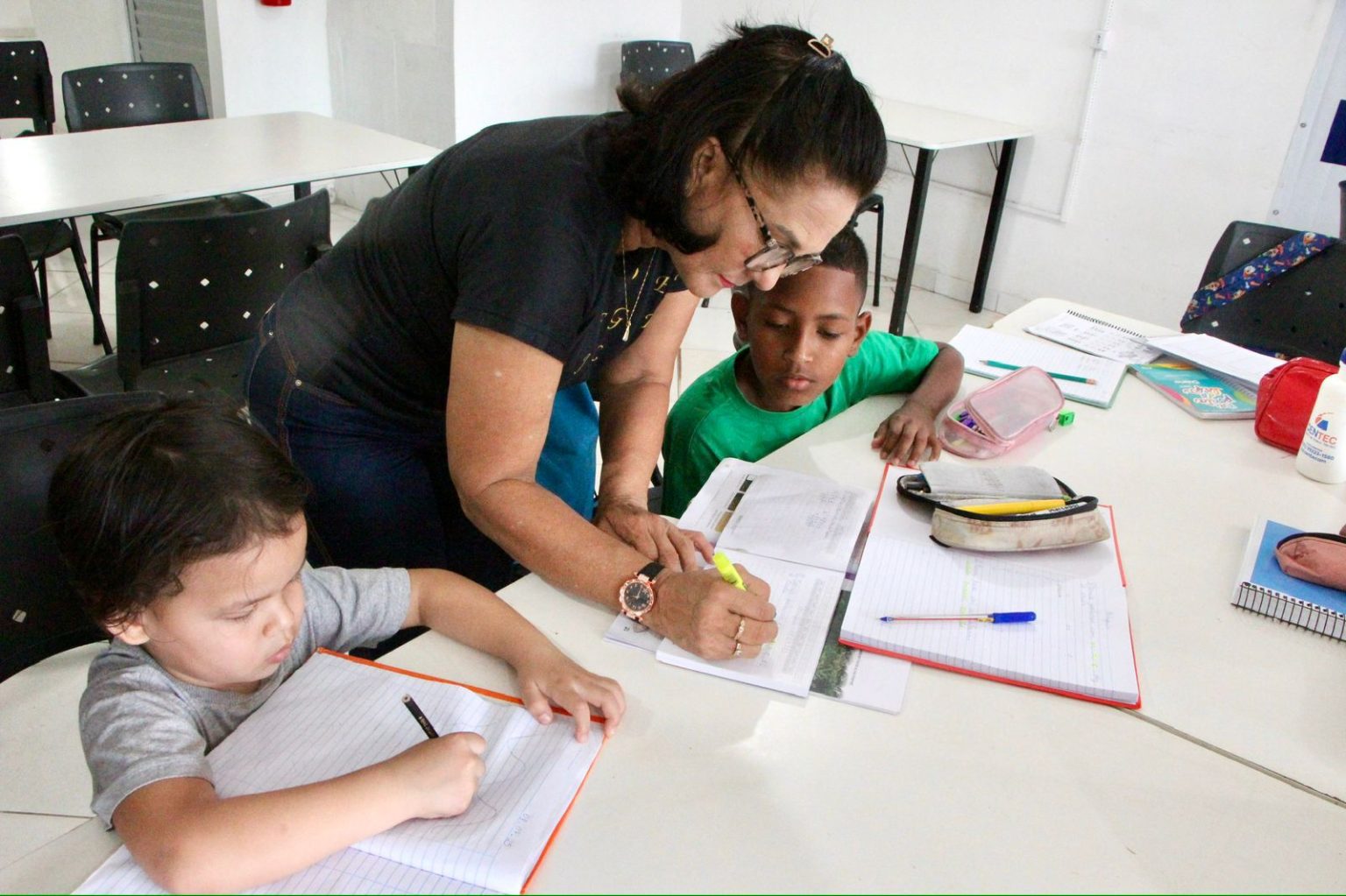Prato Cheio do bairro Riacho Doce inicia aulas de reforço para crianças da comunidade