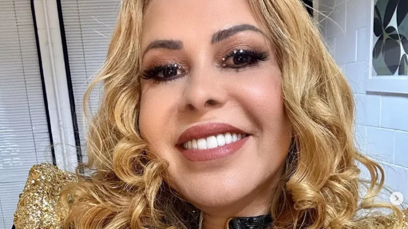 Joelma se posiciona após ser processada por fãs por cruzeiro cancelado