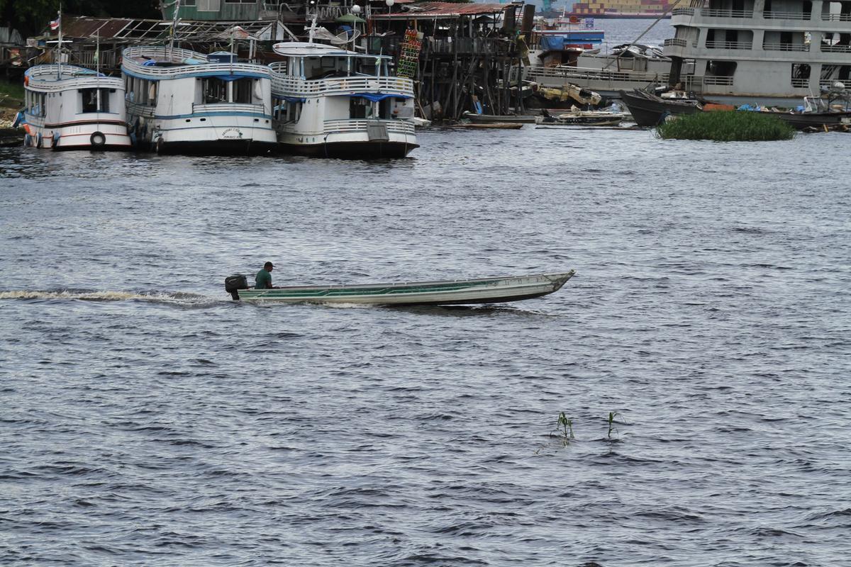 Nível do rio Negro estabiliza em Manaus e indica fim da cheia