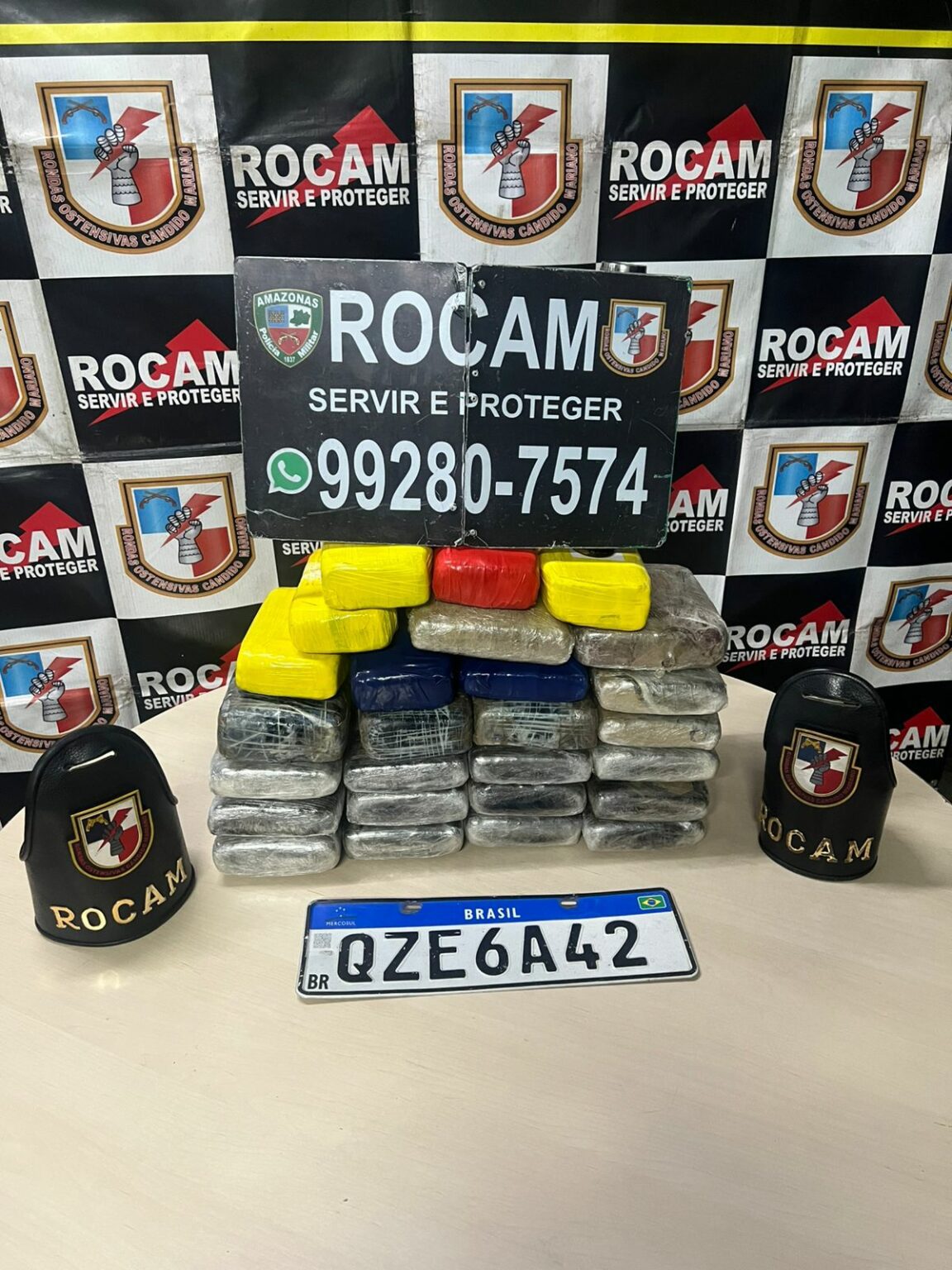 Polícia Militar do Amazonas apreende 26 tabletes de drogas com homem envolvido em roubo